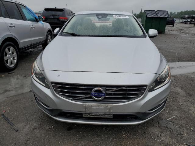 YV126MFK9F1348416 - 2015 VOLVO S60 PREMIER SILVER photo 5