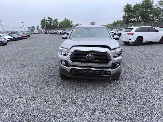 3TMCZ5AN1PM554522 - 2023 TOYOTA TACOMA DOUBLE CAB SILVER photo 5