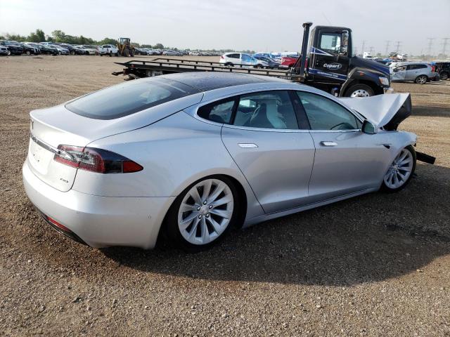 5YJSA1E21JF245317 - 2018 TESLA MODEL S Արծաթագույն լուսանկար 3