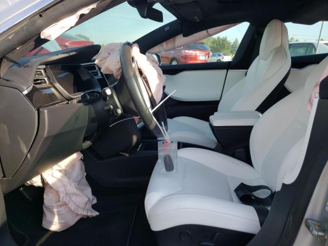 5YJSA1E21JF245317 - 2018 TESLA MODEL S Արծաթագույն լուսանկար 7