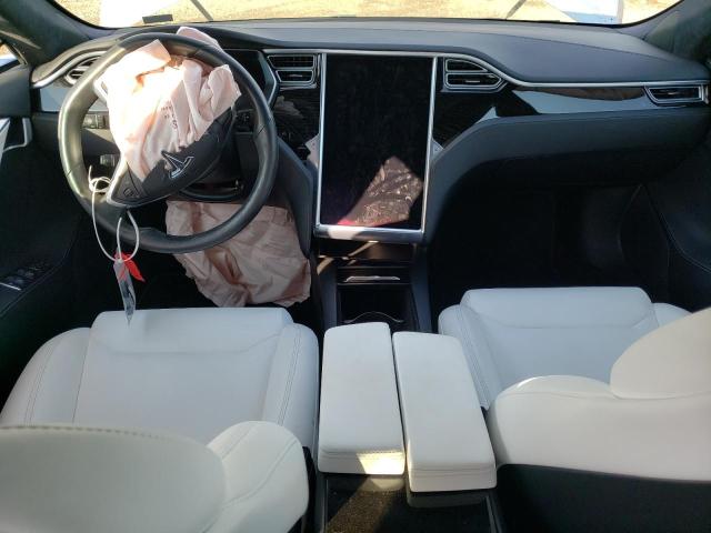 5YJSA1E21JF245317 - 2018 TESLA MODEL S Արծաթագույն լուսանկար 8