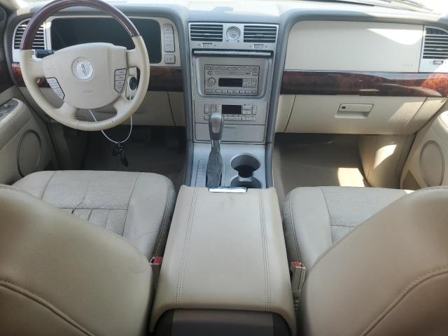 5LMFU27R84LJ28272 - 2004 LINCOLN NAVIGATOR 棕色 照片 8