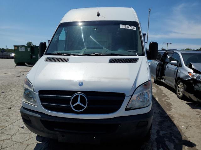 WD3PE8CB3B5601883 - 2011 MERCEDES-BENZ SPRINTER 2500 WHITE photo 5