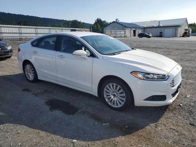 3FA6P0PU7DR270790 - 2013 FORD FUSION SE PHEV WHITE photo 4