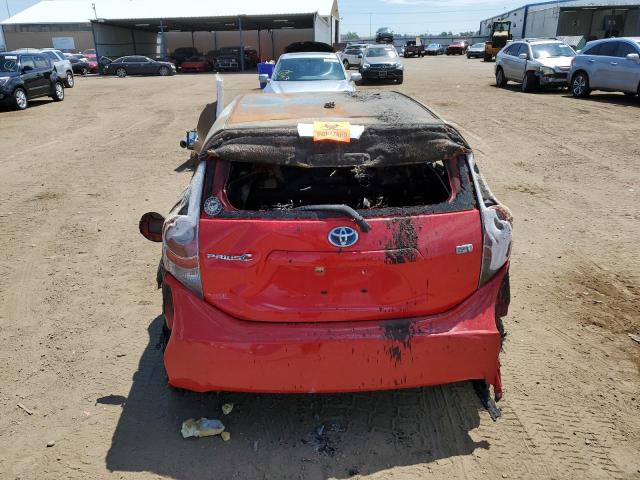 JTDKDTB3XD1544351 - 2013 TOYOTA PRIUS C RED photo 6