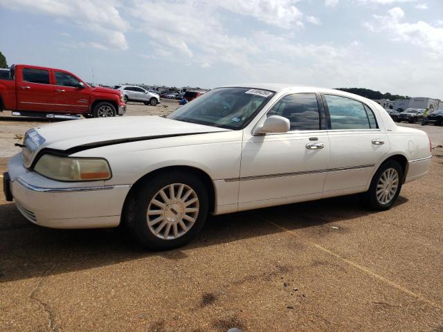 1LNHM81W53Y636892 - 2003 LINCOLN TOWN CAR EXECUTIVE WHITE photo 1