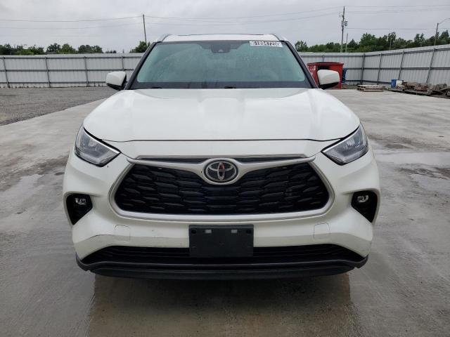 5TDGZRBH6MS131478 - 2021 TOYOTA HIGHLANDER XLE 白色 照片 5