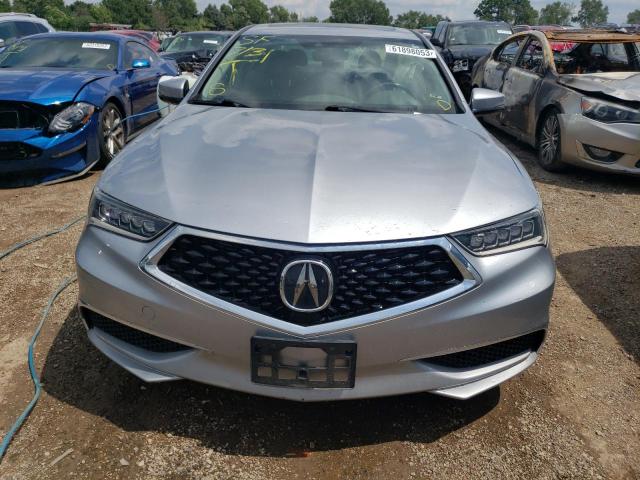 19UUB1F30JA003349 - 2018 ACURA TLX SILVER photo 5