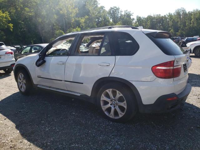 5UXFE8C51AL312599 - 2010 BMW X5 XDRIVE48I WHITE photo 2