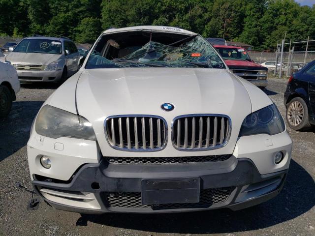 5UXFE8C51AL312599 - 2010 BMW X5 XDRIVE48I WHITE photo 5