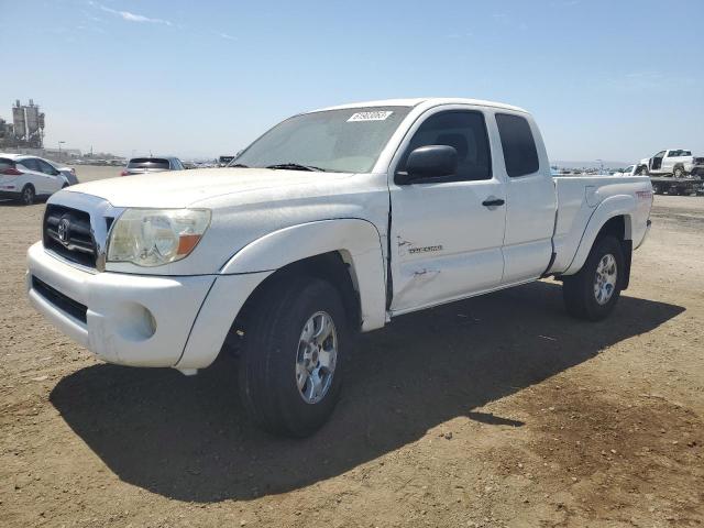 5TETU62N66Z213749 - 2006 TOYOTA TACOMA PRERUNNER ACCESS CAB WHITE photo 1