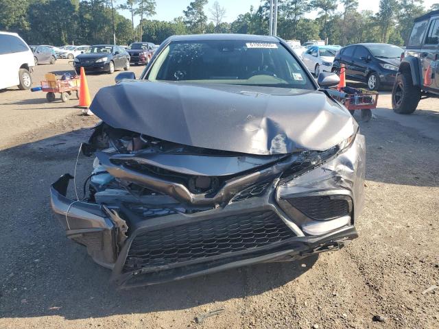 4T1T11AK7PU729028 - 2023 TOYOTA CAMRY SE NIGHT SHADE GRAY photo 5
