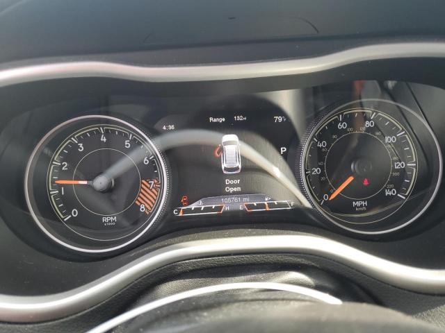 1C4PJMBSXFW569736 - 2015 JEEP CHEROKEE TRAILHAWK RED photo 9