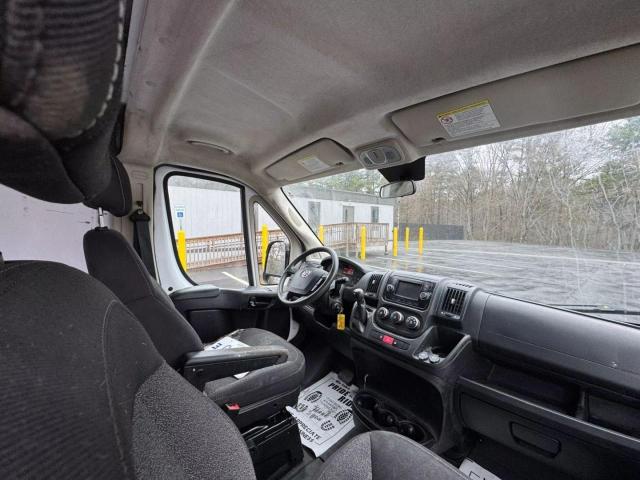 3C6TRVCG7JE1247XX - 2018 RAM PROMASTER 2500 HIGH თეთრი ფოტო 5