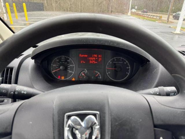 3C6TRVCG7JE1247XX - 2018 RAM PROMASTER 2500 HIGH თეთრი ფოტო 8