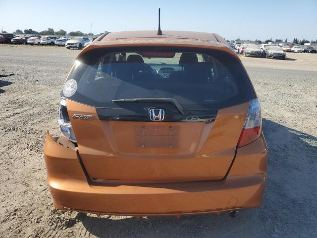 JHMGE8H42AC006502 - 2010 HONDA FIT SPORT ORANGE photo 6