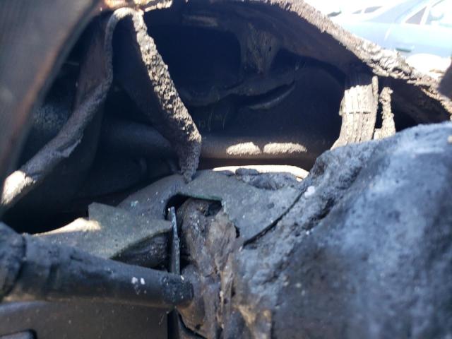 1LNHM86S44Y679420 - 2004 LINCOLN LS 白色 照片 9