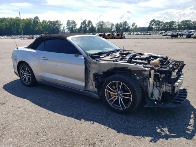 1FATP8UH5G5324135 - 2016 FORD MUSTANG SILVER photo 4