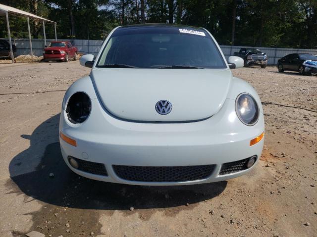 3VWRG3AG0AM027565 - 2010 VOLKSWAGEN NEW BEETLE Blau Foto 5