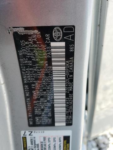 2T1KR32E66C567708 - 2006 TOYOTA COROLLA MA XR SILVER photo 12