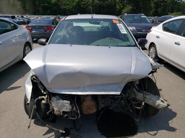 1FAFP34P43W238682 - 2003 FORD FOCUS SE SILVER photo 5