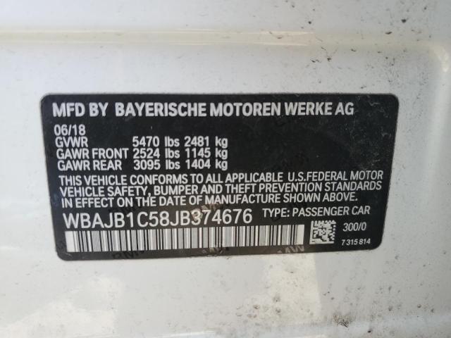 WBAJB1C58JB374676 - 2018 BMW 530XE თეთრი ფოტო 12