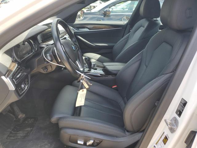 WBAJB1C58JB374676 - 2018 BMW 530XE თეთრი ფოტო 7