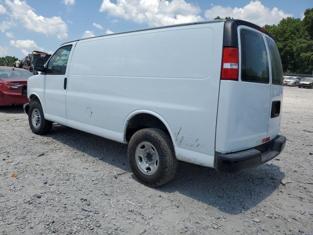 1GCWGAFP6P1102519 - 2023 CHEVROLET EXPRESS G2 WHITE photo 2