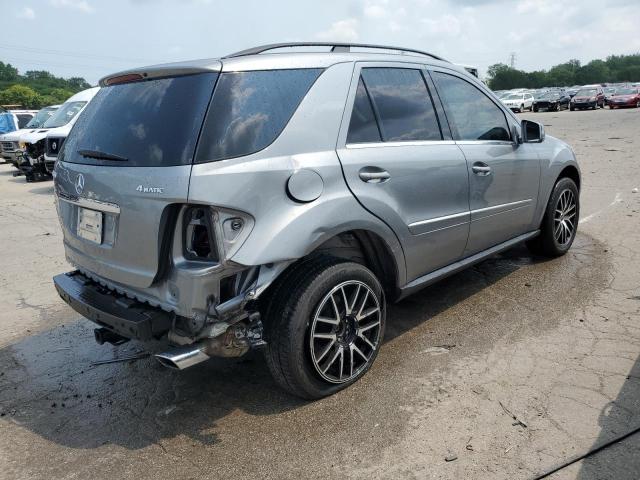 4JGBB8GB8BA649899 - 2011 MERCEDES-BENZ ML 350 4MATIC GRAY photo 3
