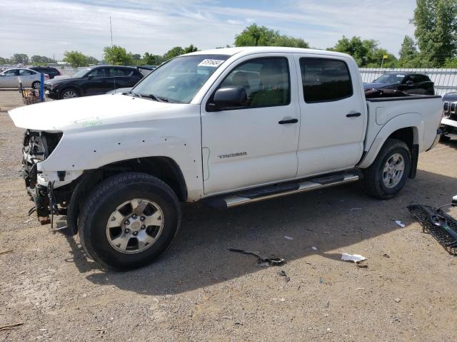 5TFJU4GN4BX007643 - 2011 TOYOTA TACOMA DOUBLE CAB PRERUNNER WHITE photo 1