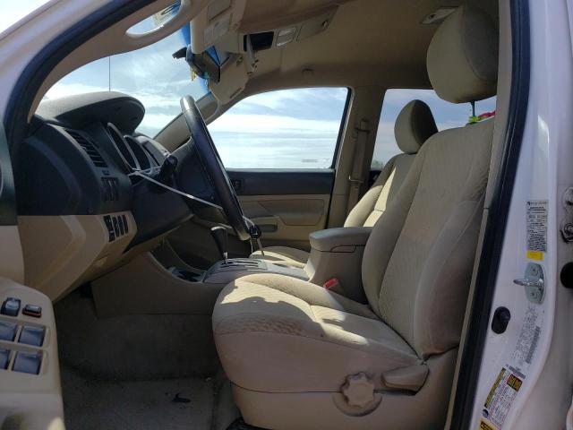 5TFJU4GN4BX007643 - 2011 TOYOTA TACOMA DOUBLE CAB PRERUNNER WHITE photo 7