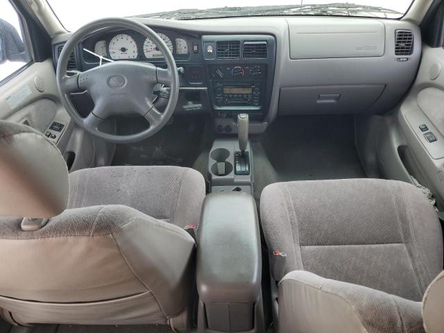 5TEGN92N22Z133004 - 2002 TOYOTA TACOMA DOUBLE CAB PRERUNNER SILVER photo 8