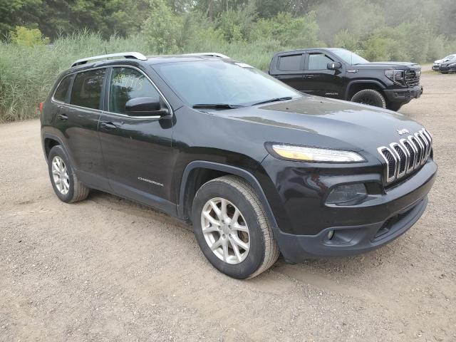 1C4PJMCB3GW156203 - 2016 JEEP CHEROKEE LATITUDE BLACK photo 4