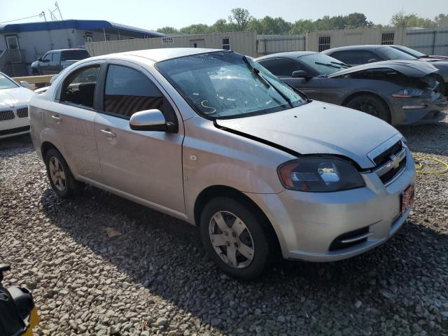 KL1TD56617B127310 - 2007 CHEVROLET AVEO BASE SILVER photo 4