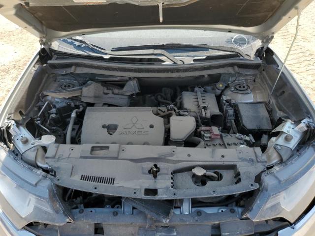 JA4AD2A35LZ047144 - 2020 MITSUBISHI OUTLANDER ES SILVER photo 12