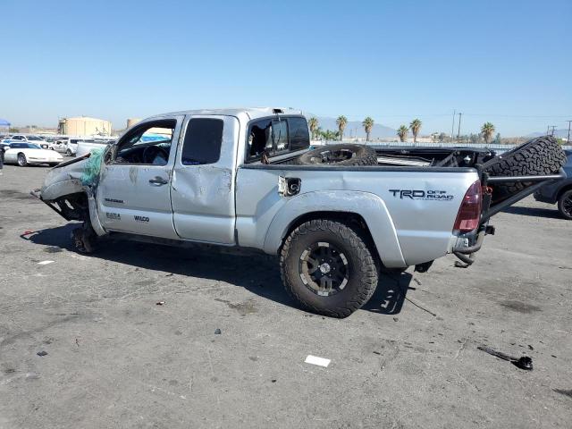 5TETU62N38Z569028 - 2008 TOYOTA TACOMA PRERUNNER ACCESS CAB SILVER photo 2