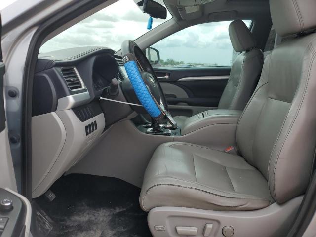 5TDKKRFH4FS105618 - 2015 TOYOTA HIGHLANDER XLE SILVER photo 7