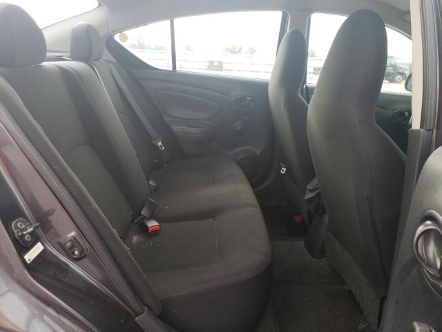 3N1CN7AP0FL828356 - 2015 NISSAN VERSA S GRAY photo 10