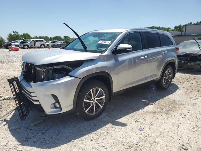 2019 TOYOTA HIGHLANDER SE, null
