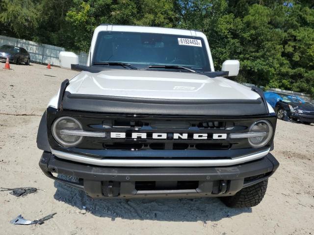 1FMEE5DP9NLB67308 - 2022 FORD BRONCO BASE WHITE photo 5