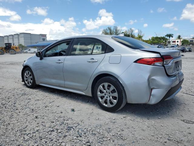 JTDEPMAEXNJ200923 - 2022 TOYOTA COROLLA LE Gümüş foto 2