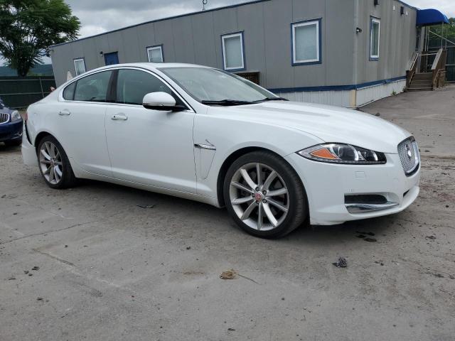 SAJWA0F78F8U72423 - 2015 JAGUAR XF 3.0 SPORT WHITE photo 4