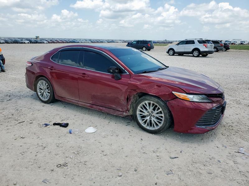 4T1B11HK1JU540495 - 2018 TOYOTA CAMRY L RED photo 4