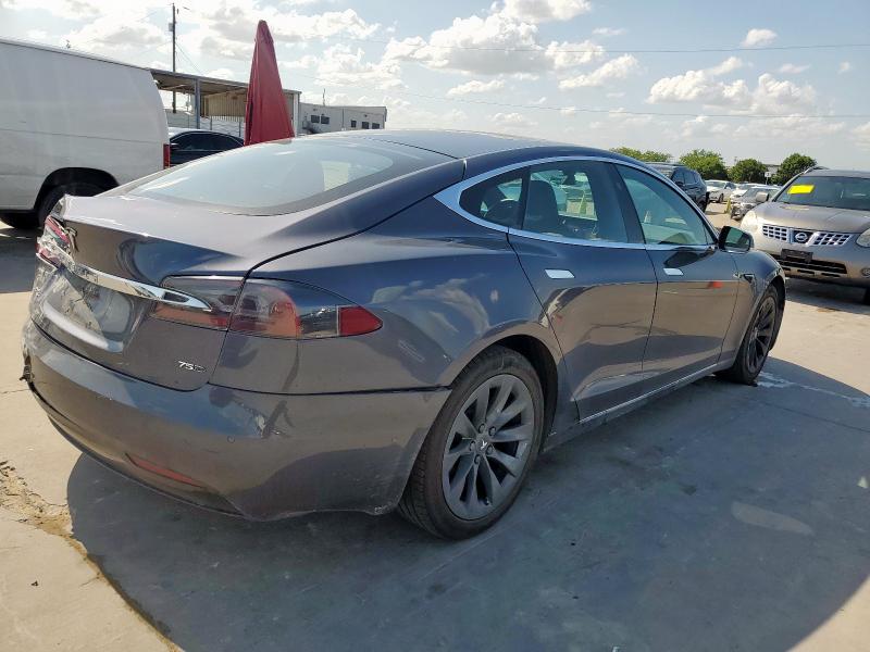 5YJSA1E21JF260383 - 2018 TESLA MODEL S 灰色 照片 3