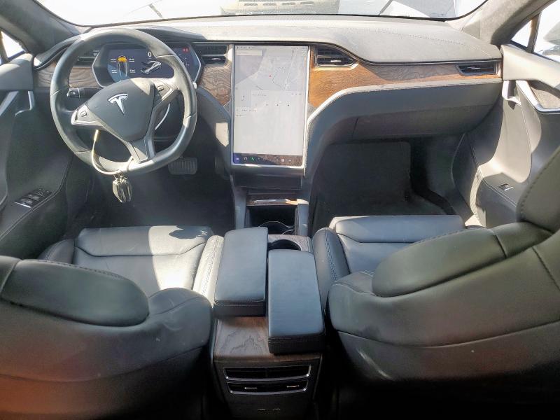 5YJSA1E21JF260383 - 2018 TESLA MODEL S 灰色 照片 8