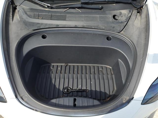 5YJ3E1EA9PF466141 - 2023 TESLA MODEL 3 白色 照片 11