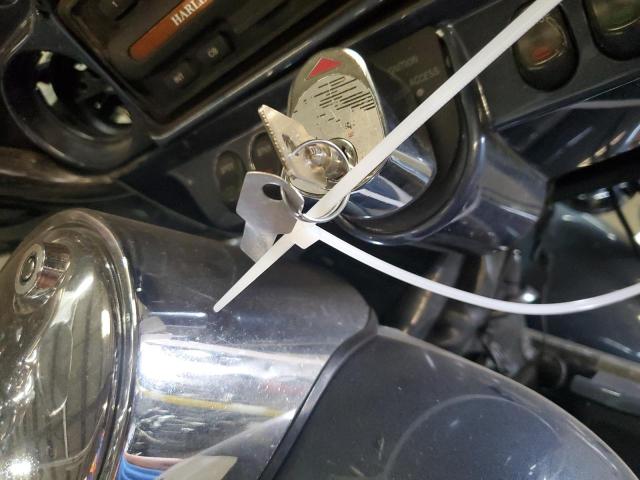 1HD1FCW183Y601200 - 2003 HARLEY-DAVIDSON FLHTCUI 蓝色 照片 8