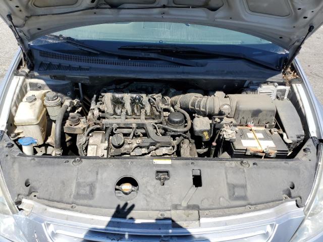 KNDMB133296299895 - 2009 KIA SEDONA SILVER photo 12