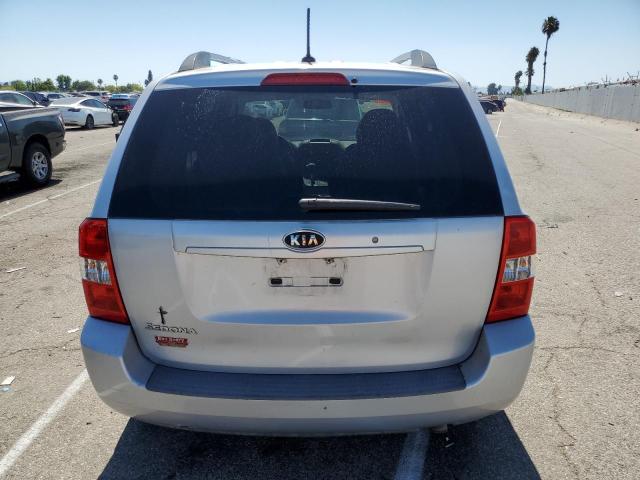 KNDMB133296299895 - 2009 KIA SEDONA SILVER photo 6