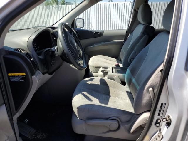 KNDMB133296299895 - 2009 KIA SEDONA SILVER photo 7